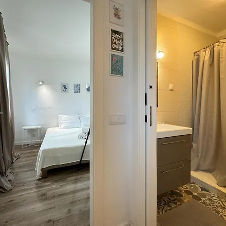 Casinha Da Baixa T1, Dos Pescadores Holiday home