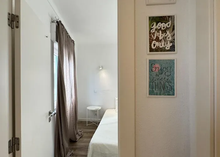 Casinha Da Baixa T1, Dos Pescadores Holiday home *